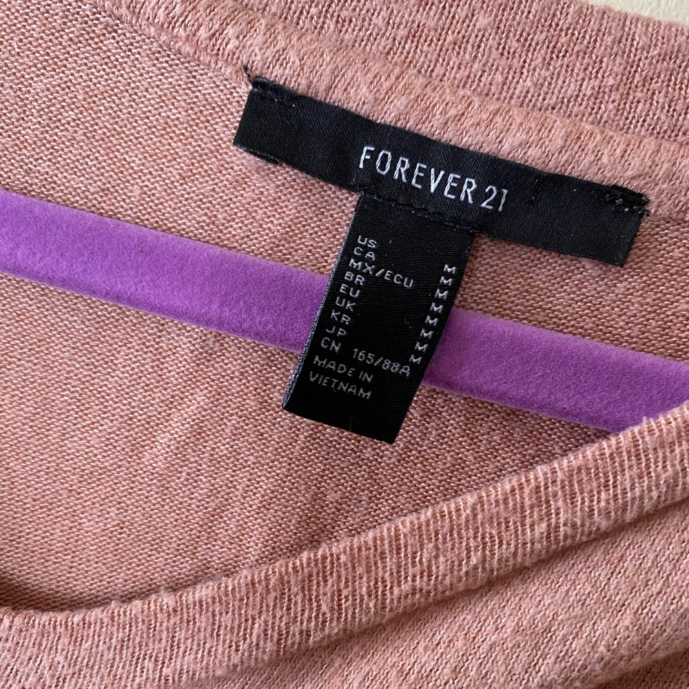 Long sleeve pink sweater - Picture 2 of 2